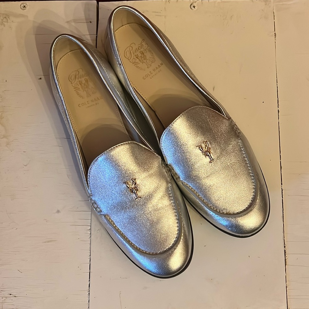 Cole Haan Silver Loafers Women’s Size 6.5 B